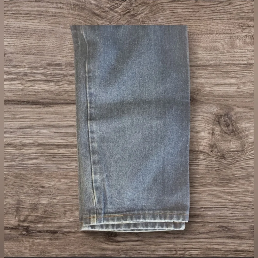 Wrangler Blue Relaxed Fit Jeans Size 42x30